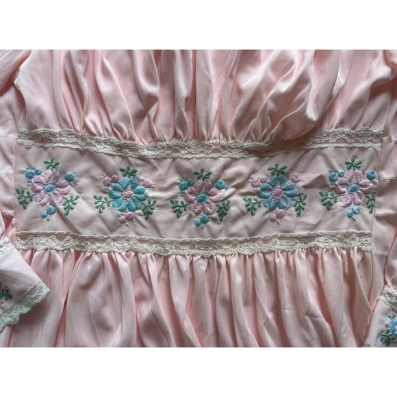 Vintage Gilead Pink Embroidered Lace Maxi Nightgown Made in USA Medium Prairie - Picture 3 of 12